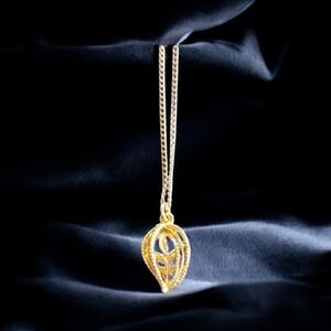 Goldtone Pendant Necklace